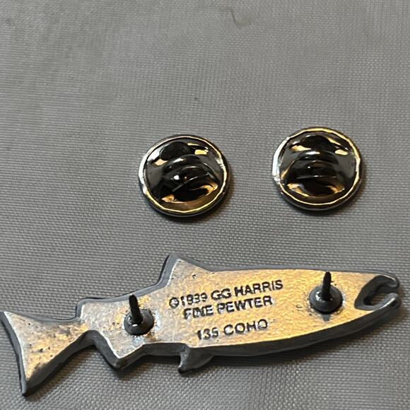 Vintage G.G. Harris Fine Pewter Coho Pin 1989 Hand Painted - Picture 2 of 2
